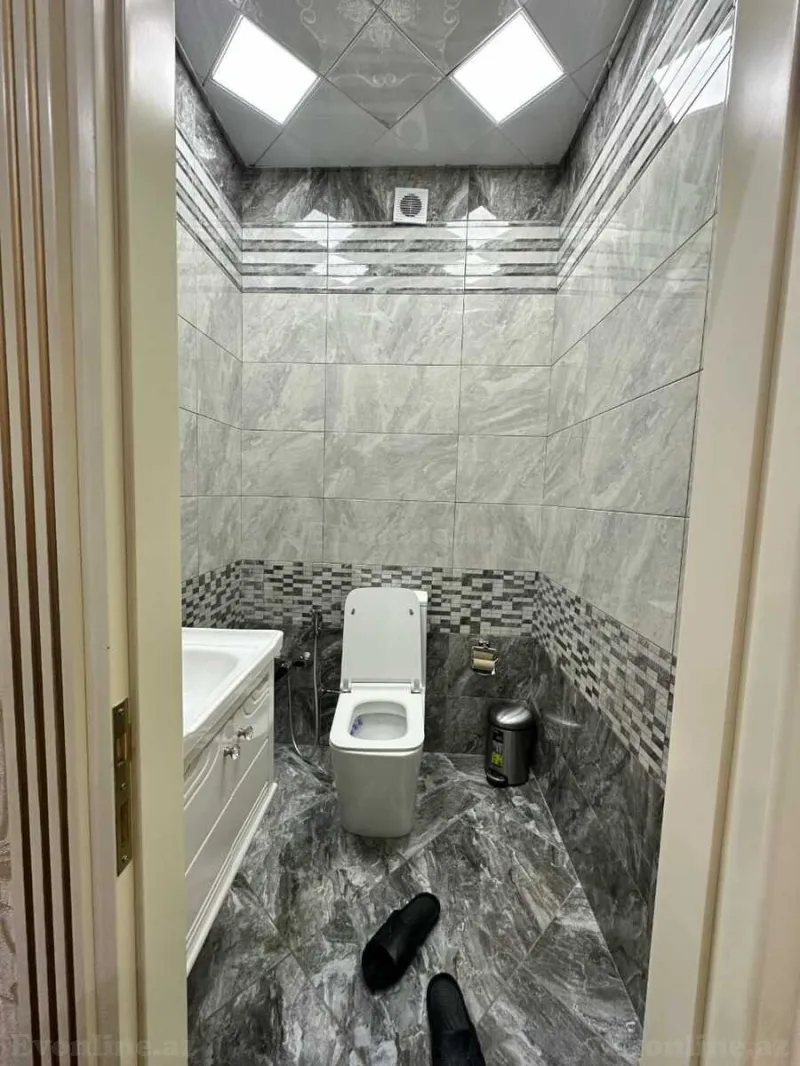 Satılır 4 otaqlı Mənzil Yeni tikili 168 m² Qara Qarayev m. - şəkil 12