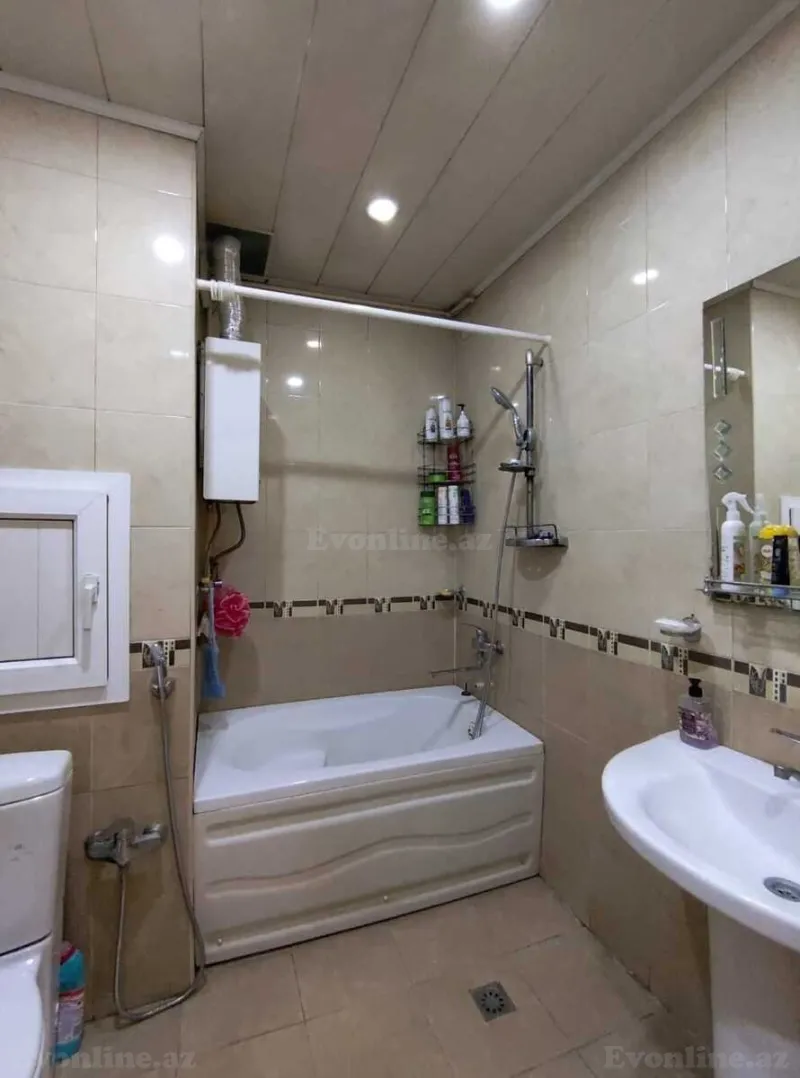 Satılır 4 otaqlı Mənzil Köhnə tikili 110 m² Əhmədli m. - şəkil 5