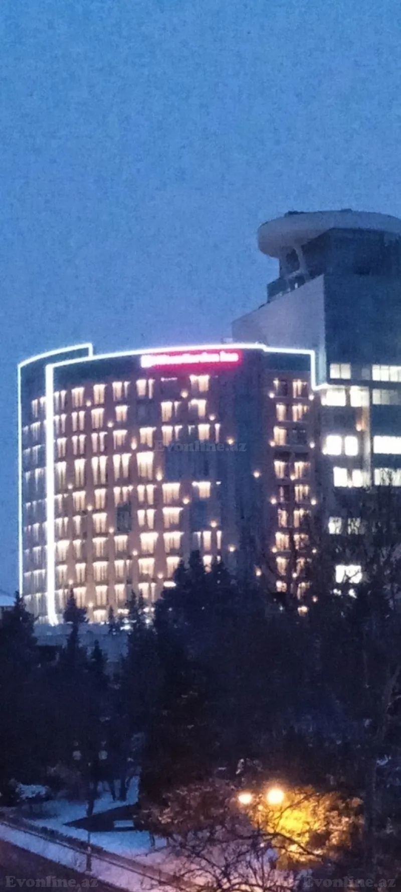 Kirayə verilir 2 otaqlı Mənzil Yeni tikili 90 m² 28 May m.