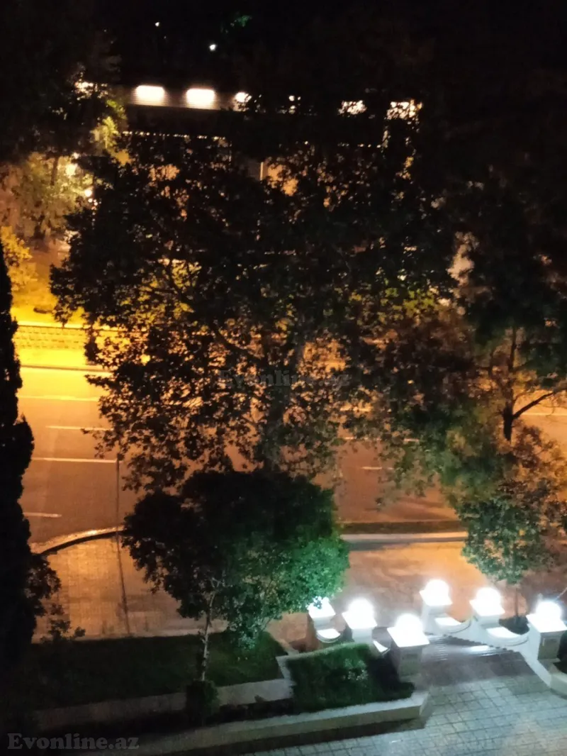 Kirayə verilir 2 otaqlı Mənzil Yeni tikili 90 m² 28 May m. - şəkil 4