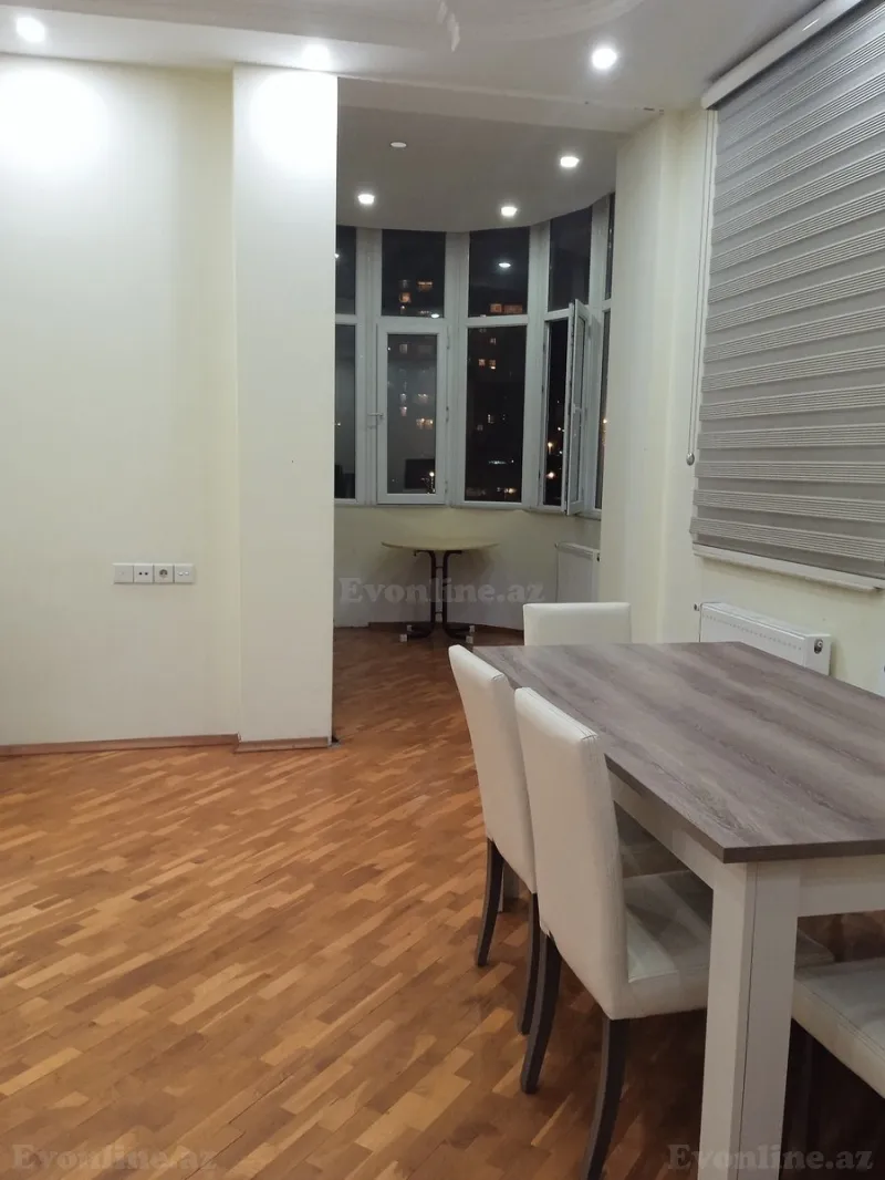 Kirayə verilir 2 otaqlı Mənzil Yeni tikili 90 m² 28 May m. - şəkil 13