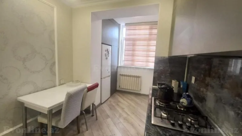 Satılır 2 otaqlı Mənzil Köhnə tikili 60 m² Nərimanov r. - şəkil 12