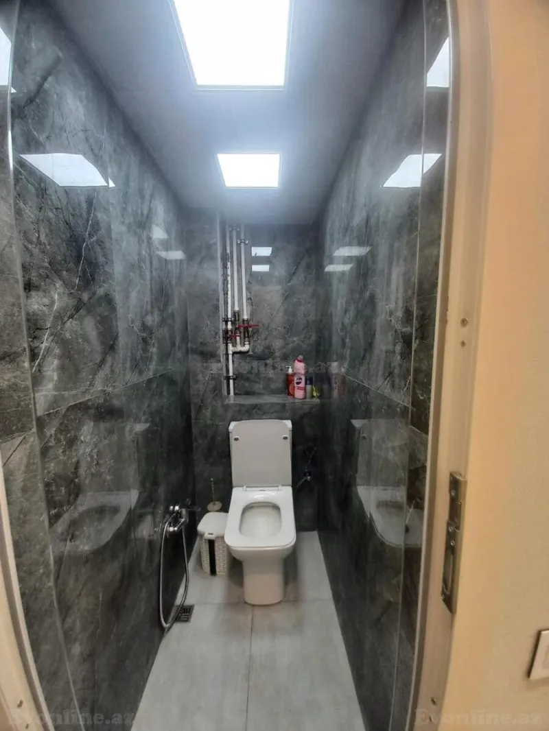 Satılır 2 otaqlı Mənzil Köhnə tikili 60 m² Nərimanov r. - şəkil 19