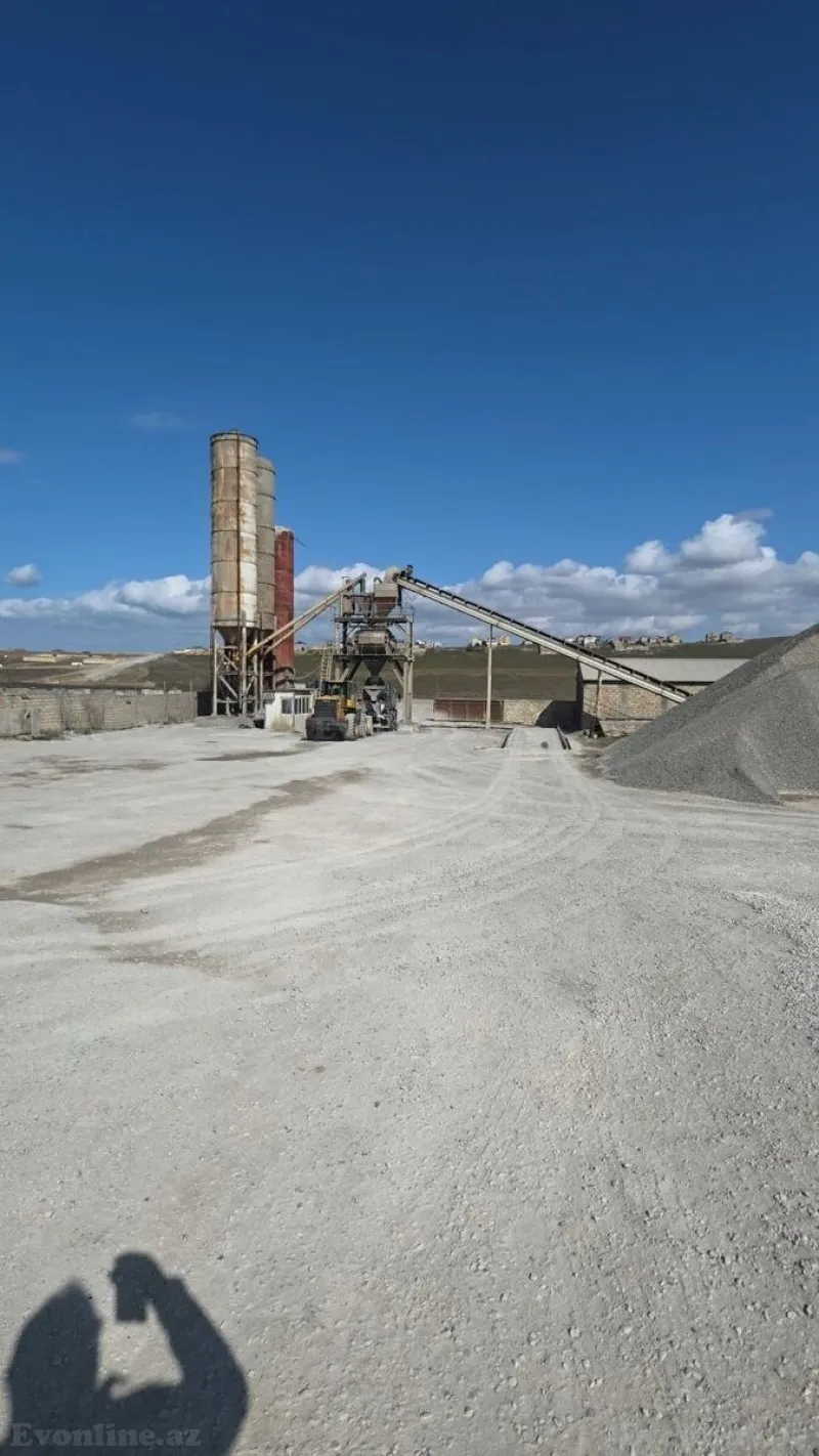 Satılır Obyekt 700 m² Fatmayı - şəkil 2