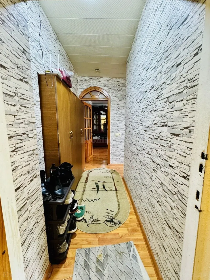 Satılır 2 otaqlı Mənzil Köhnə tikili 60 m² 8-ci kilometr - şəkil 4