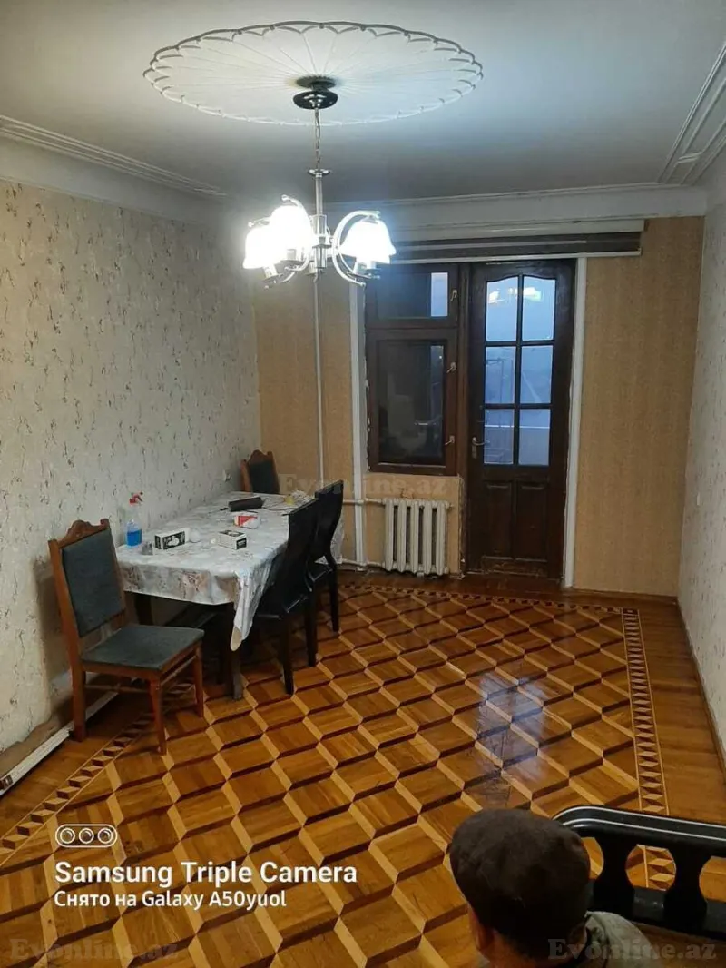 Kirayə verilir 2 otaqlı Mənzil Köhnə tikili 60 m² Əhmədli