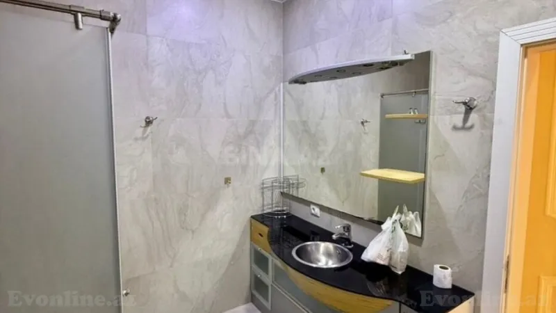 Kirayə verilir 4 otaqlı Mənzil Yeni tikili 190 m² Gənclik m. - şəkil 14