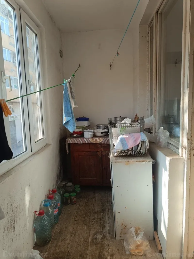 Satılır 3 otaqlı Mənzil Köhnə tikili 85 m² 8-ci mikrorayon - şəkil 4