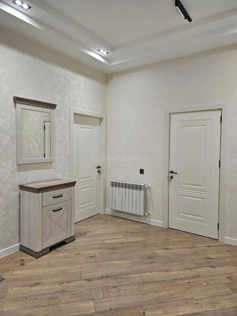 Kirayə verilir 3 otaqlı Mənzil Yeni tikili 135 m² Nərimanov r. - şəkil 4