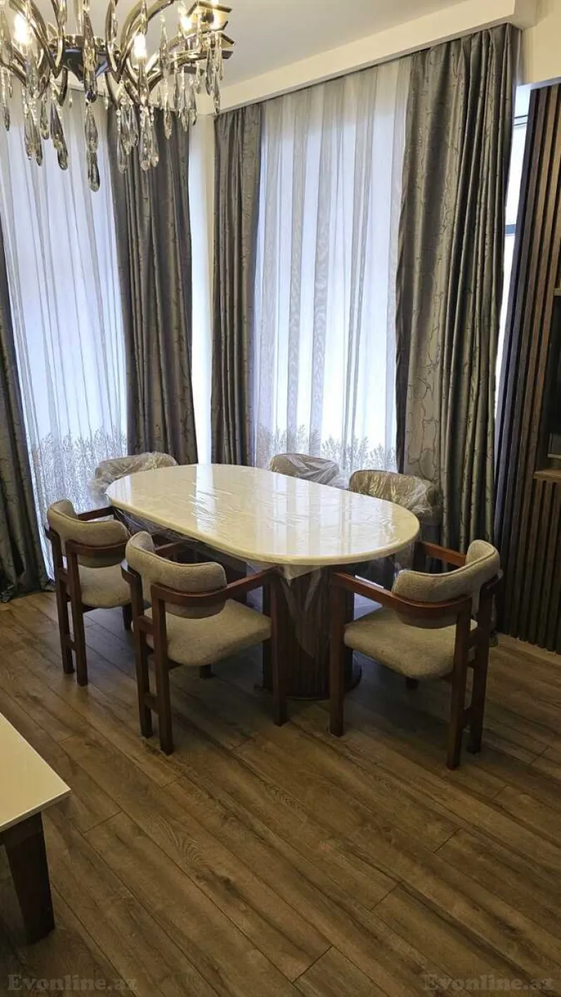 Kirayə verilir 3 otaqlı Mənzil Yeni tikili 120 m² 28 May m. - şəkil 3