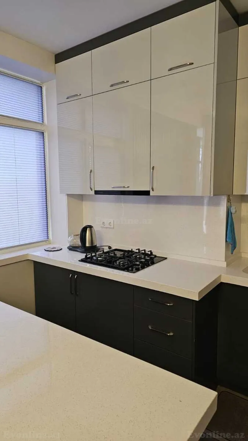 Kirayə verilir 3 otaqlı Mənzil Yeni tikili 120 m² 28 May m. - şəkil 6