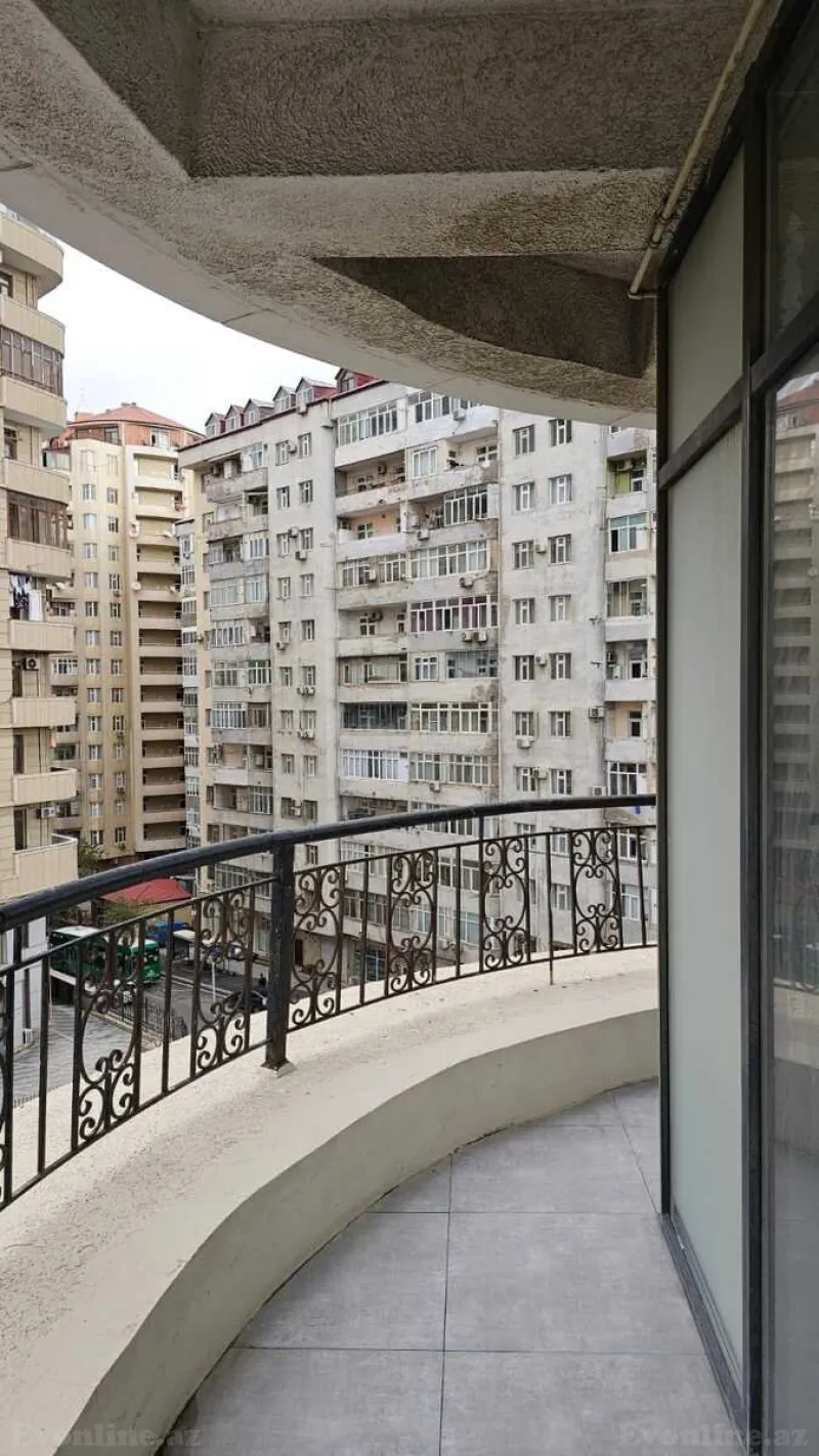 Kirayə verilir 3 otaqlı Mənzil Yeni tikili 120 m² 28 May m. - şəkil 19