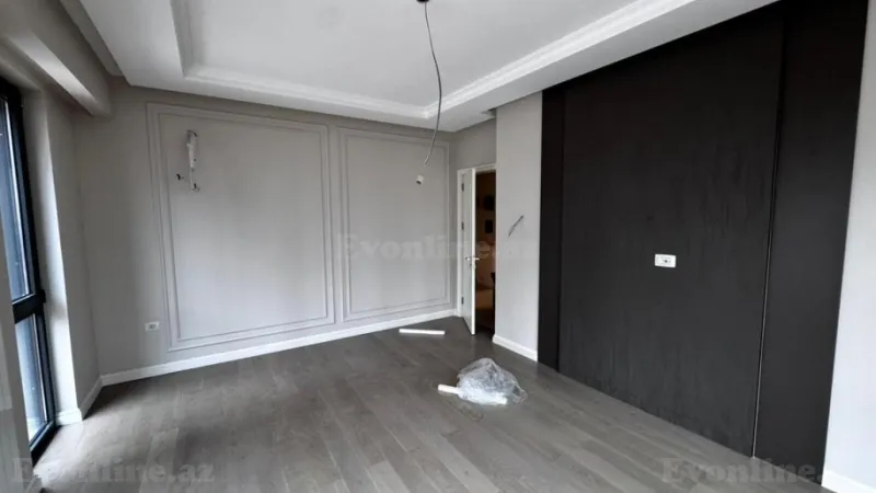 Kirayə verilir 3 otaqlı Mənzil Yeni tikili 77 m² Bakmil m. - şəkil 4