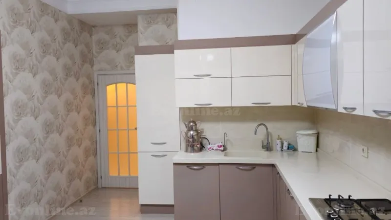 Satılır 2 otaqlı Mənzil Yeni tikili 140 m² Azadlıq prospekti m. - şəkil 6