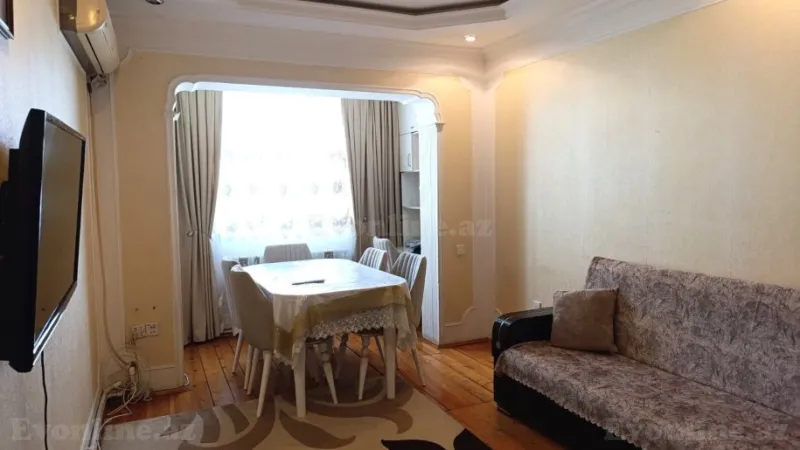 Satılır 3 otaqlı Mənzil Yeni tikili 70 m² Xətai r.