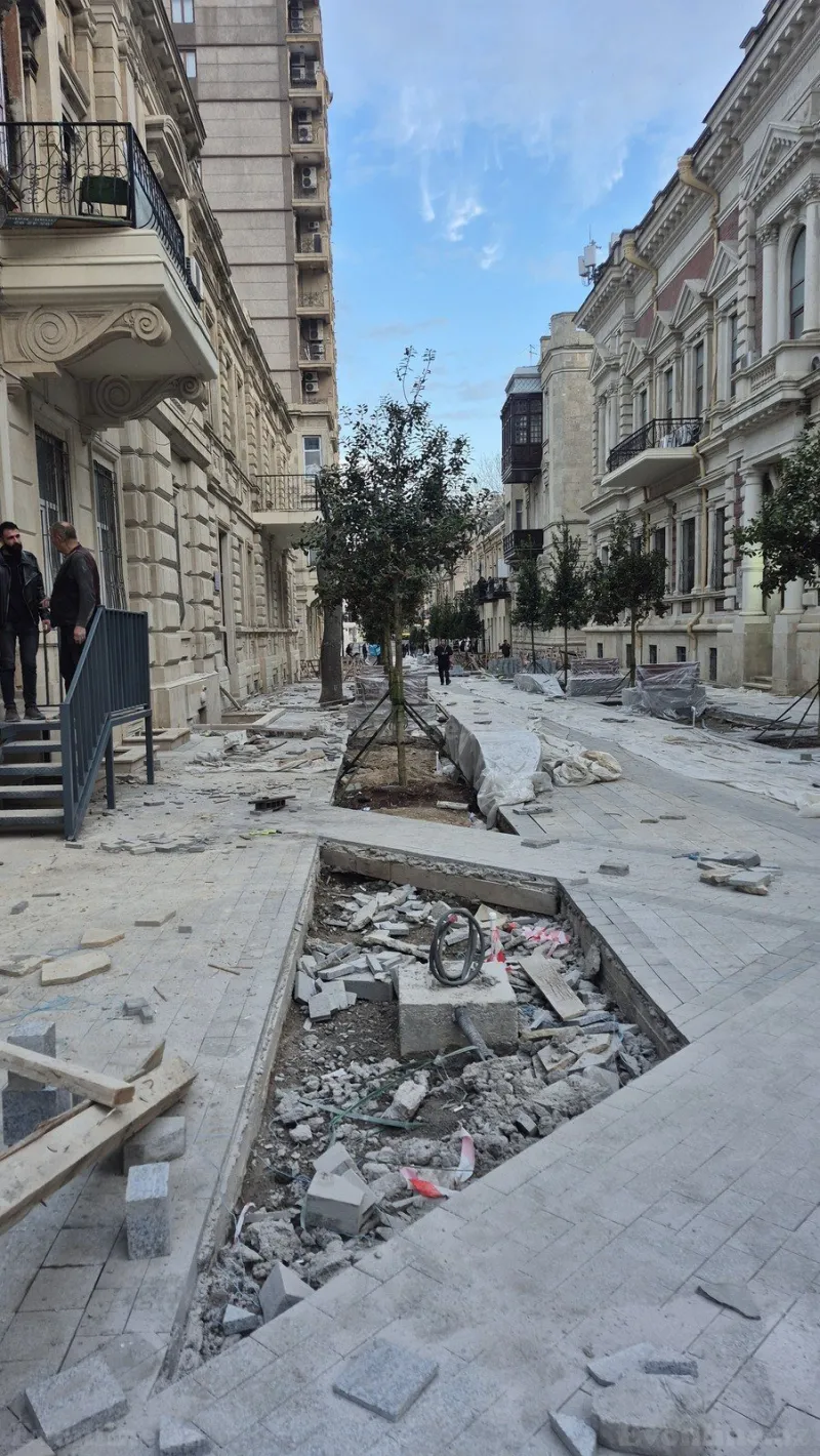 Satılır 2 otaqlı Mənzil Köhnə tikili 34 m² Sahil m. - şəkil 2