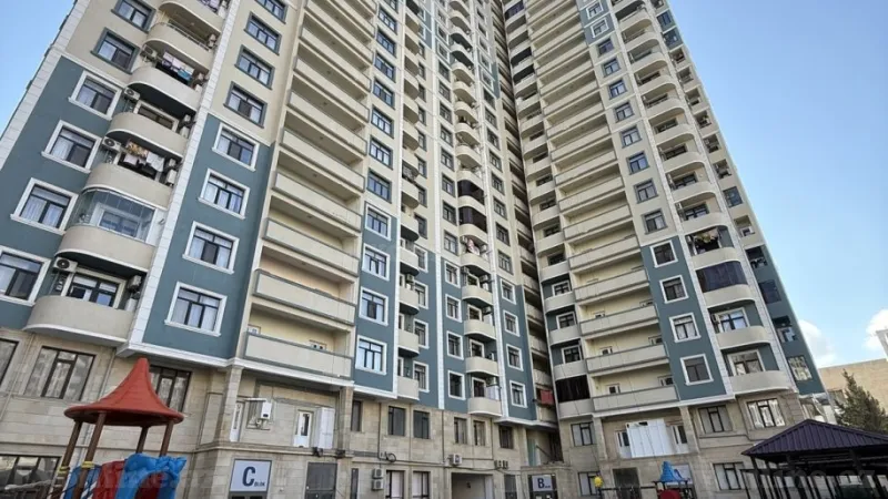 Satılır 4 otaqlı Mənzil Yeni tikili 175 m² Nəsimi r. - şəkil 2