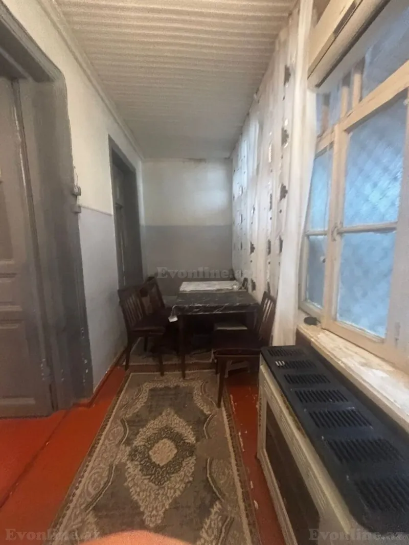 Satılır 2 otaqlı Mənzil Köhnə tikili 53 m² Nizami m.