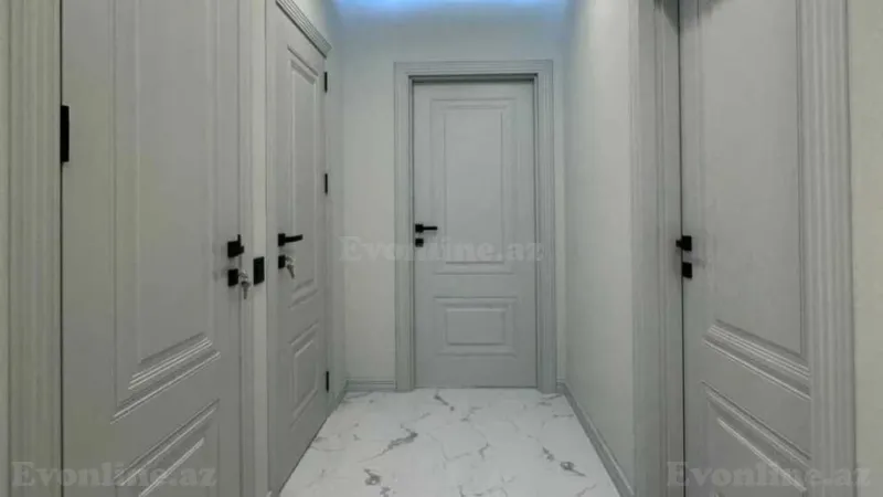 Satılır 4 otaqlı Mənzil Köhnə tikili 110 m² 6-cı mikrorayon - şəkil 9