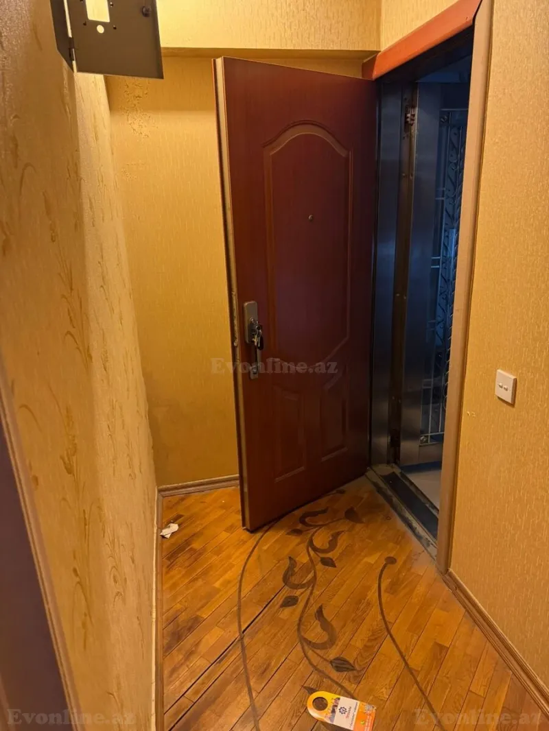 Satılır 2 otaqlı Mənzil Köhnə tikili 76 m² 28 May m. - şəkil 7