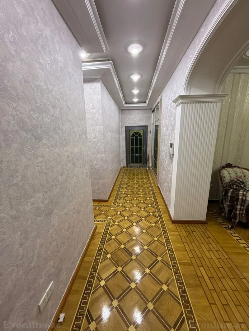 Kirayə verilir 4 otaqlı Mənzil Köhnə tikili 100 m² Sahil m. - şəkil 8