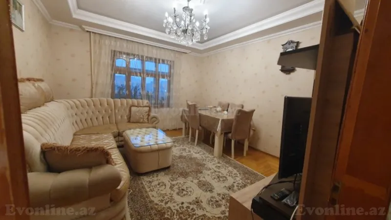 Satılır 3 otaqlı Mənzil Köhnə tikili 70 m² Xalqlar Dostluğu m. - şəkil 3