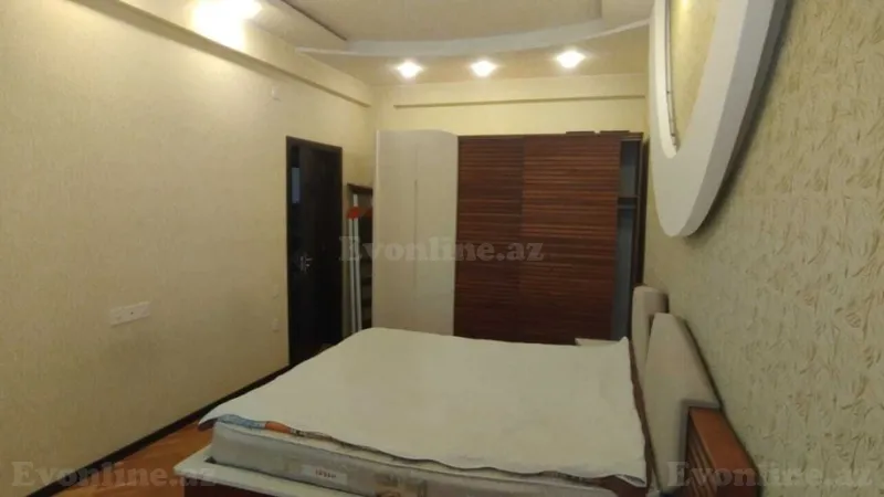 Kirayə verilir 3 otaqlı Mənzil Yeni tikili 130 m² Nərimanov r. - şəkil 8