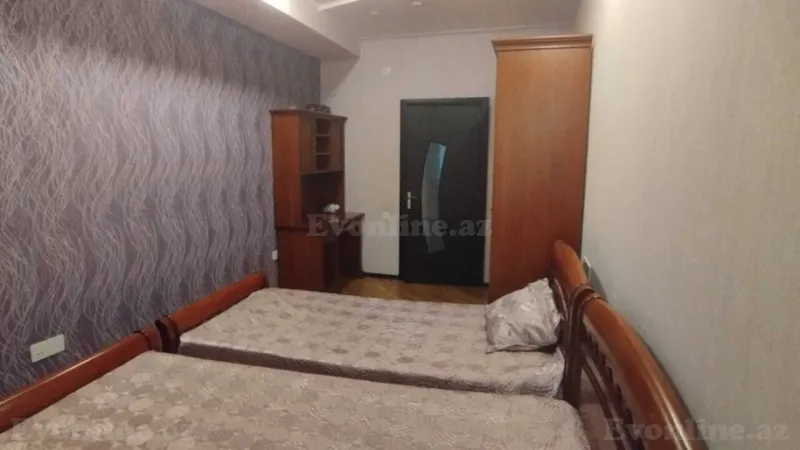Kirayə verilir 3 otaqlı Mənzil Yeni tikili 130 m² Nərimanov r. - şəkil 9