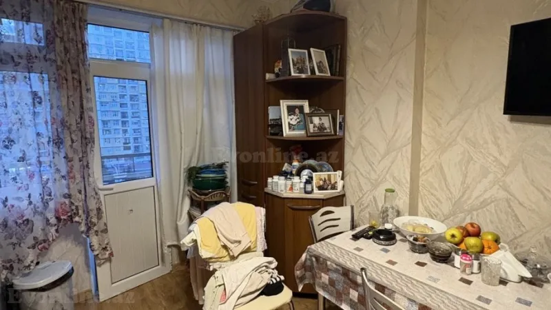 Satılır 2 otaqlı Mənzil Köhnə tikili 65 m² Həzi Aslanov m. - şəkil 7