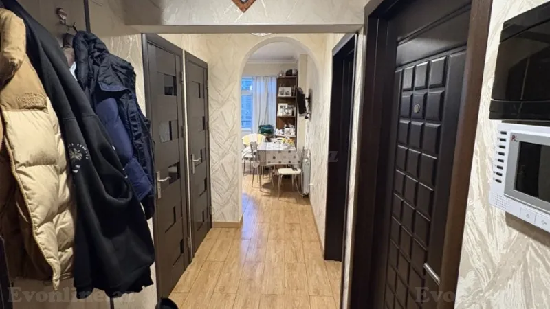 Satılır 2 otaqlı Mənzil Köhnə tikili 65 m² Həzi Aslanov m. - şəkil 9