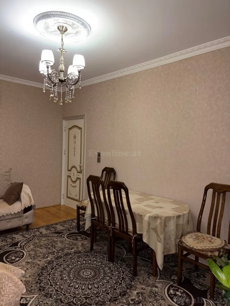 Satılır 2 otaqlı Mənzil Köhnə tikili 65 m² Suraxanı r.