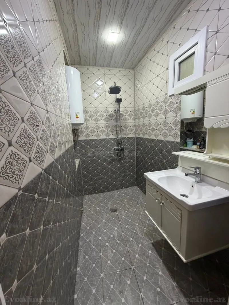 Satılır 2 otaqlı Mənzil Köhnə tikili 65 m² Suraxanı r. - şəkil 7