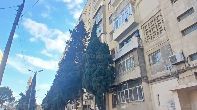Satılır 2 otaqlı Mənzil Köhnə tikili 75 m² Yasamal - şəkil 2