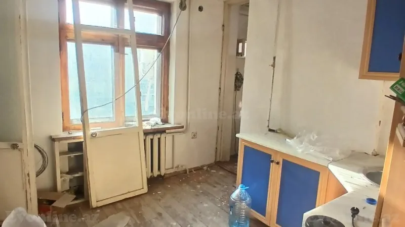 Satılır 2 otaqlı Mənzil Köhnə tikili 75 m² Yasamal - şəkil 14