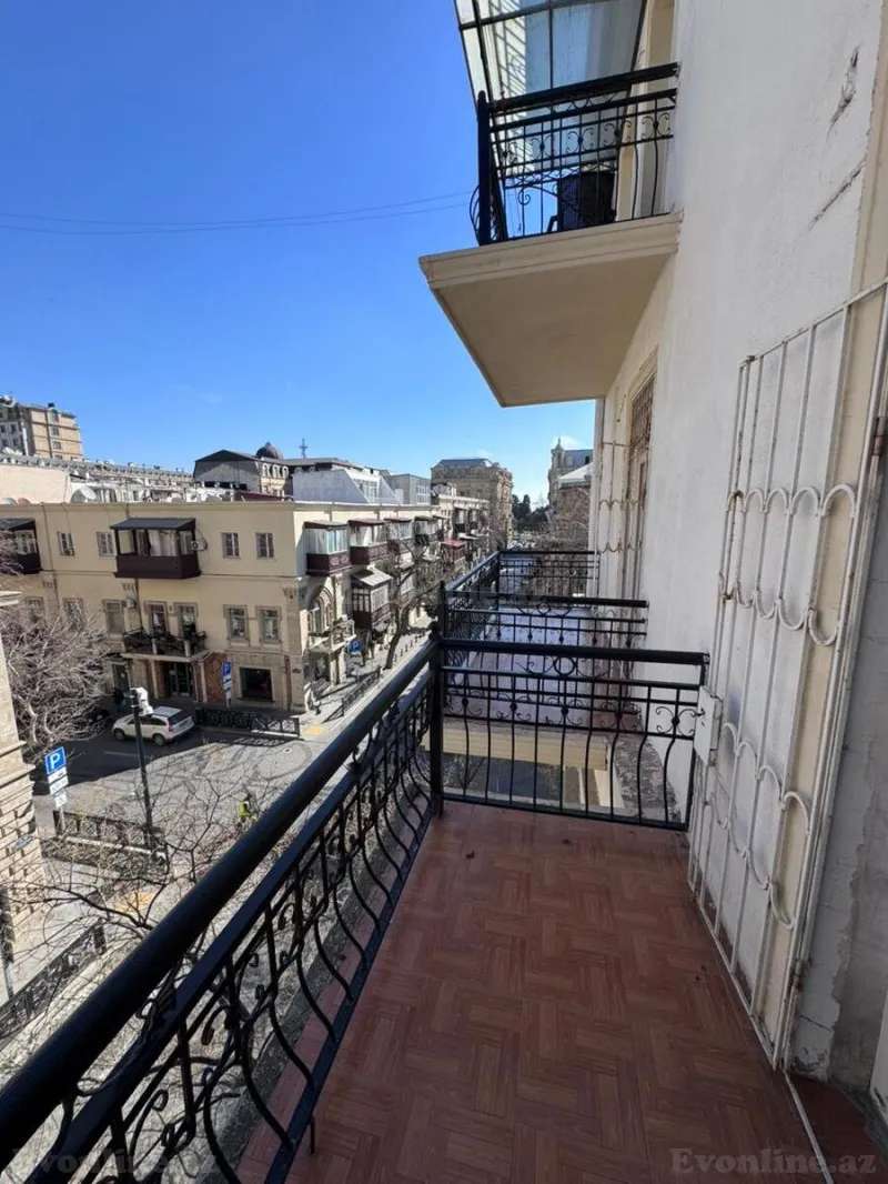 Satılır 2 otaqlı Mənzil Yeni tikili 60 m² Sahil m. - şəkil 3