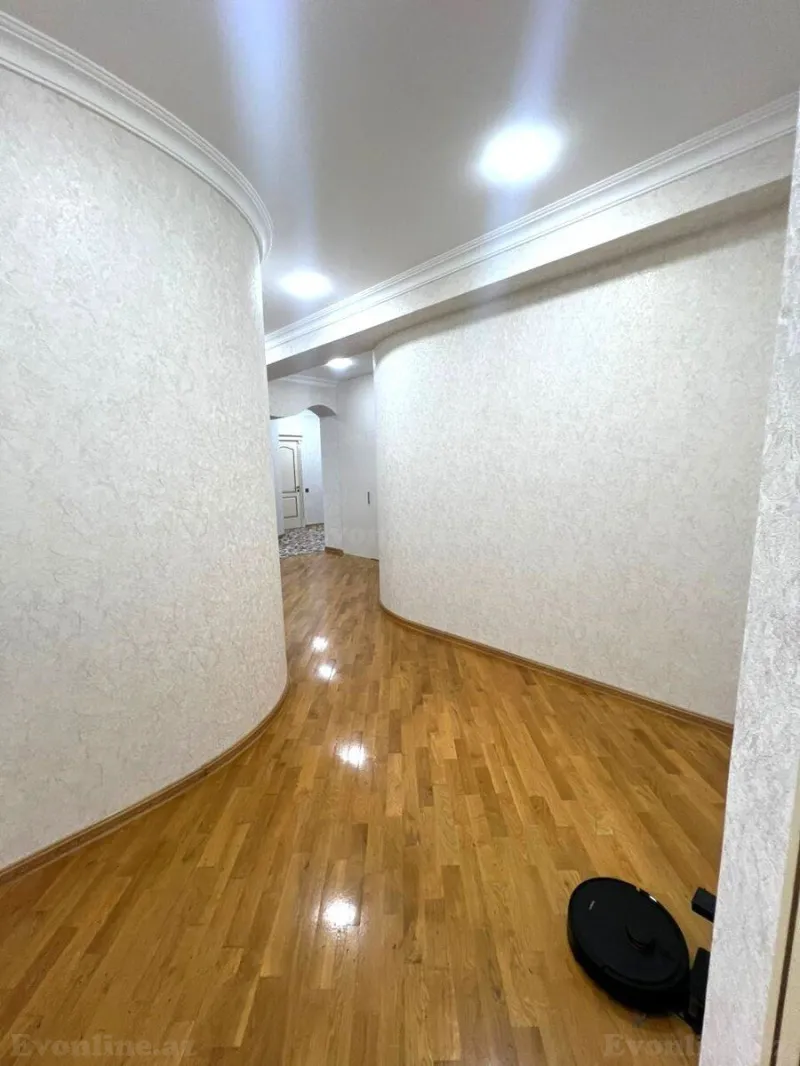 Satılır 3 otaqlı Mənzil Yeni tikili 130 m² 9-cu mikrorayon - şəkil 9