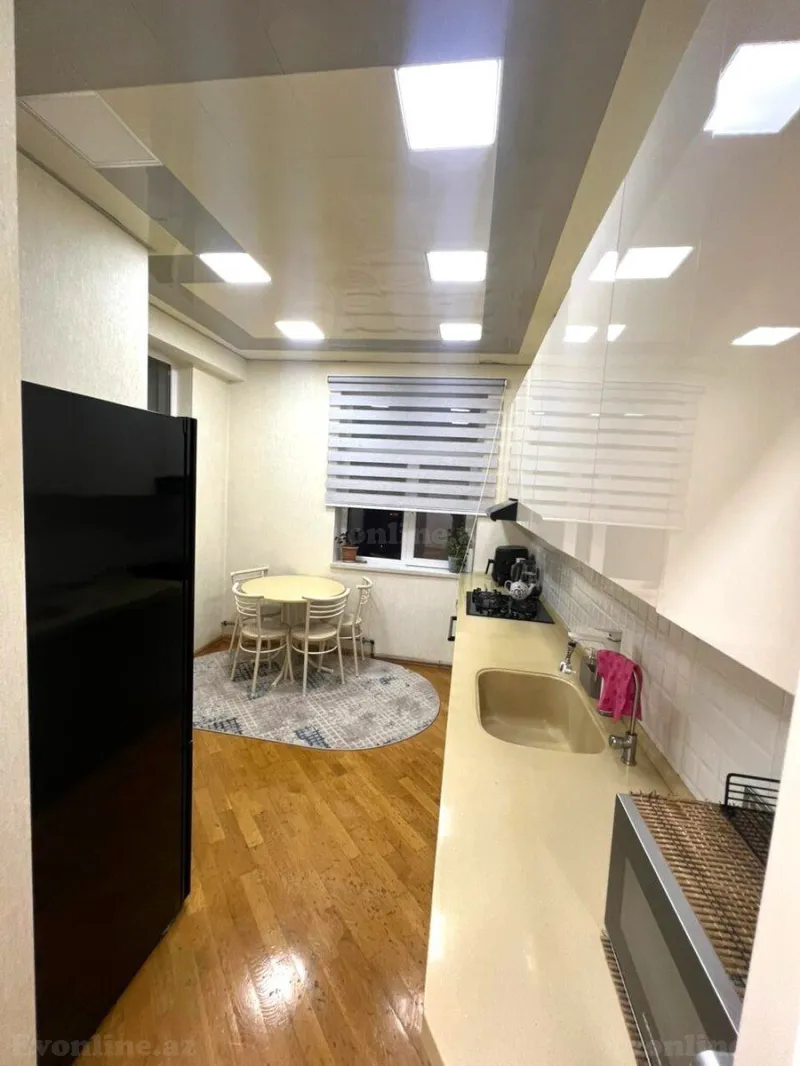 Satılır 3 otaqlı Mənzil Yeni tikili 130 m² 9-cu mikrorayon - şəkil 10