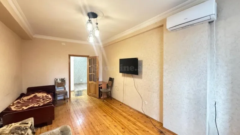 Kirayə verilir 2 otaqlı Mənzil Yeni tikili 80 m² Xalqlar Dostluğu m.