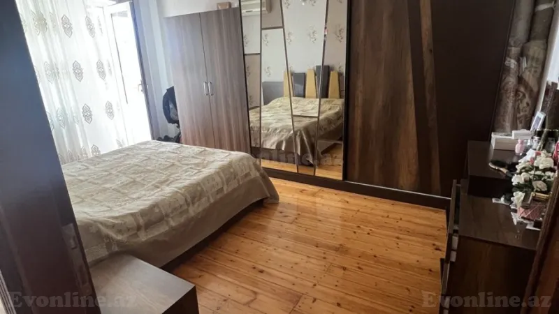 Satılır 3 otaqlı Mənzil Köhnə tikili 68 m² Həzi Aslanov - şəkil 4