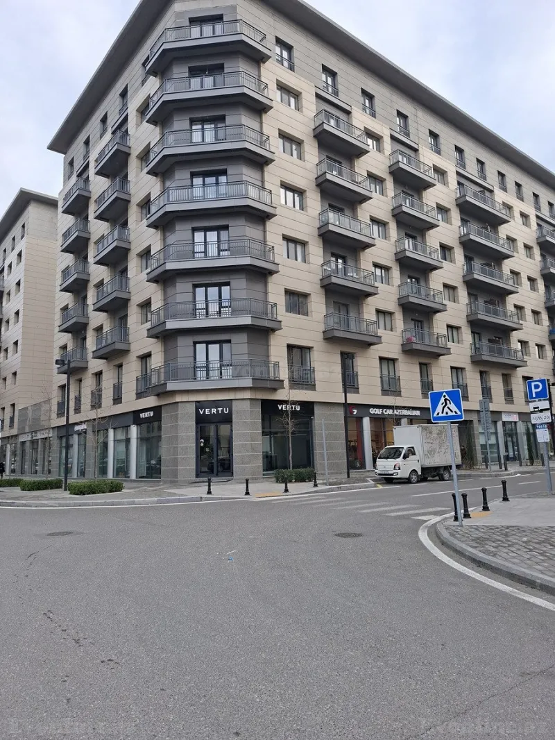 Satılır Obyekt 225 m² Xətai r.