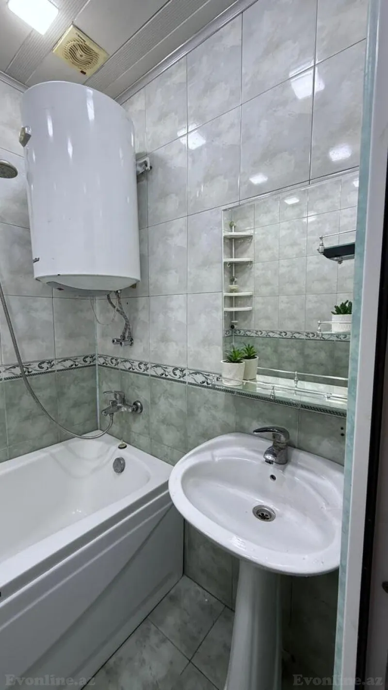 Satılır 2 otaqlı Mənzil Köhnə tikili 36 m² Massiv G - şəkil 14