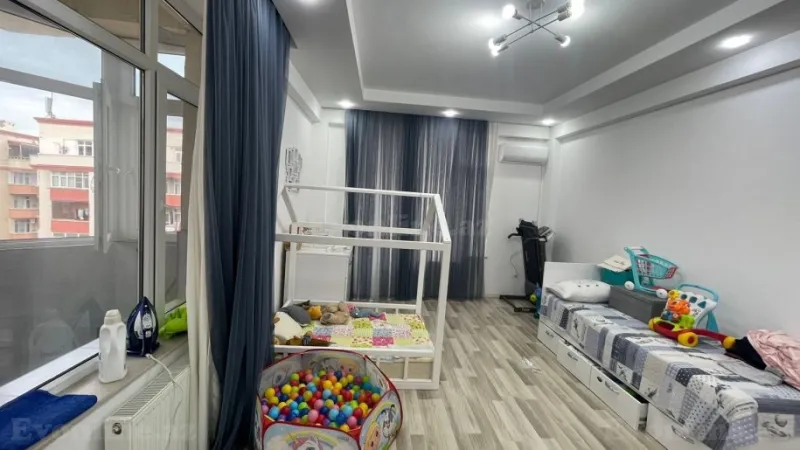 Kirayə verilir 3 otaqlı Mənzil Yeni tikili 150 m² Nizami r. - şəkil 6