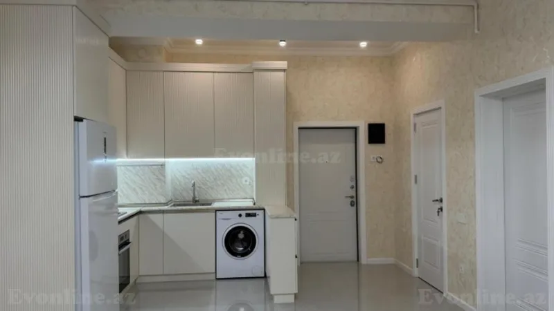 Kirayə verilir 3 otaqlı Mənzil Yeni tikili 100 m² Gənclik m. - şəkil 6