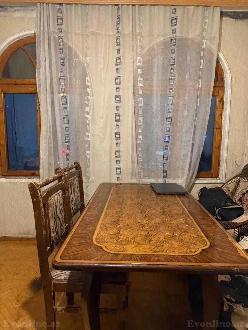 Kirayə verilir 2 otaqlı Mənzil Köhnə tikili 60 m² Neftçilər m. - şəkil 6