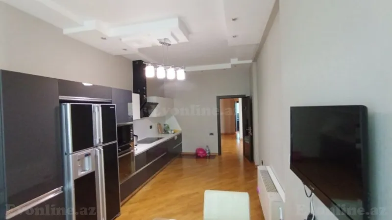 Kirayə verilir 3 otaqlı Mənzil Yeni tikili 200 m² 28 May m. - şəkil 5