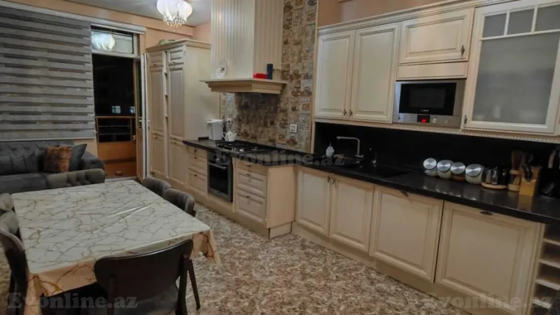 Satılır 4 otaqlı Mənzil Yeni tikili 260 m² Nərimanov r. - şəkil 24