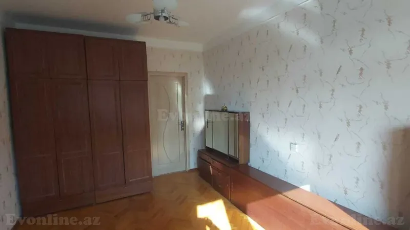 Satılır 2 otaqlı Mənzil Köhnə tikili 65 m² Elmlər Akademiyası m. - şəkil 7