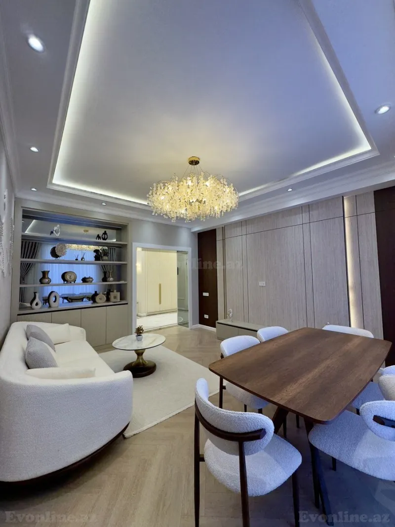 Satılır 3 otaqlı Mənzil Yeni tikili 139 m² Xətai r.