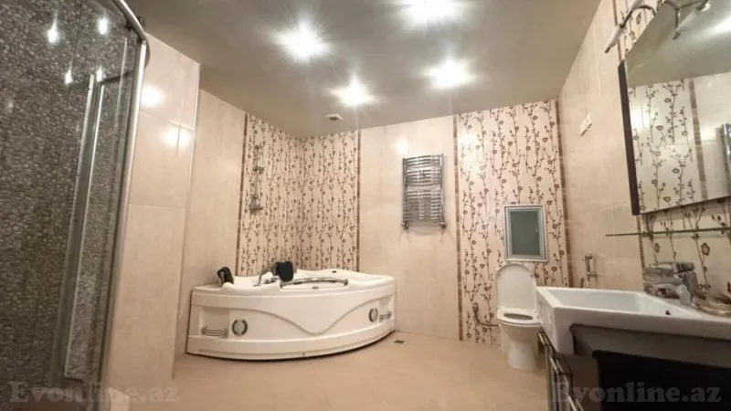 Satılır 3 otaqlı Mənzil Yeni tikili 150 m² 28 May m. - şəkil 2