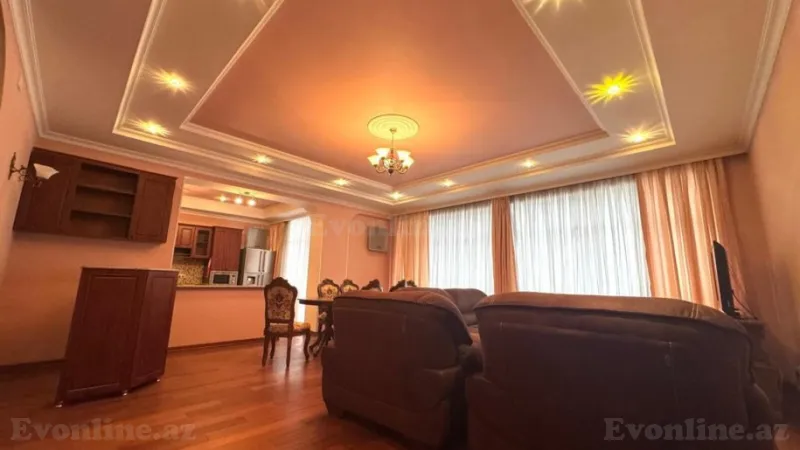 Satılır 3 otaqlı Mənzil Yeni tikili 150 m² 28 May m. - şəkil 4